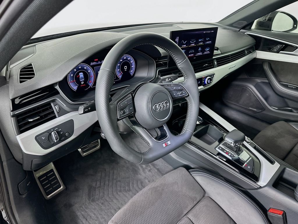 Thumbnail: 2020 Audi A4 - 9