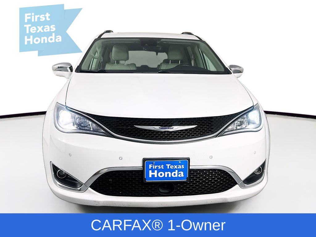 Used Car 2019 Chrysler Pacifica  Limited For Sale Under $20,000 In Austin, Texas