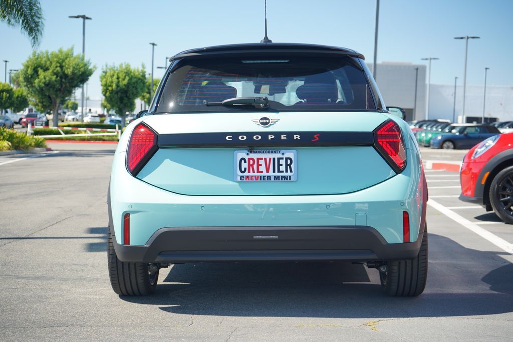 Thumbnail: 2026 MINI Cooper - 4