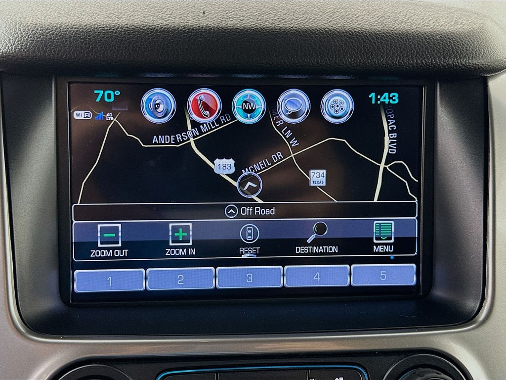 Thumbnail: 2017 Chevrolet Tahoe - 13