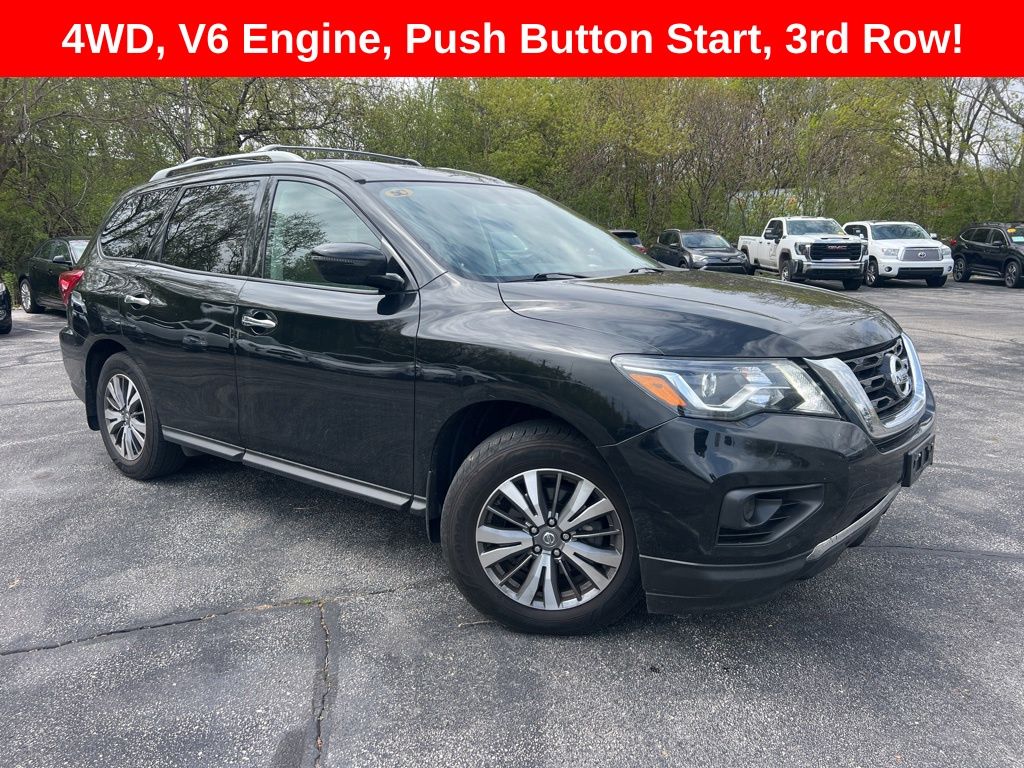 2020 Nissan Pathfinder S 4WD's photo