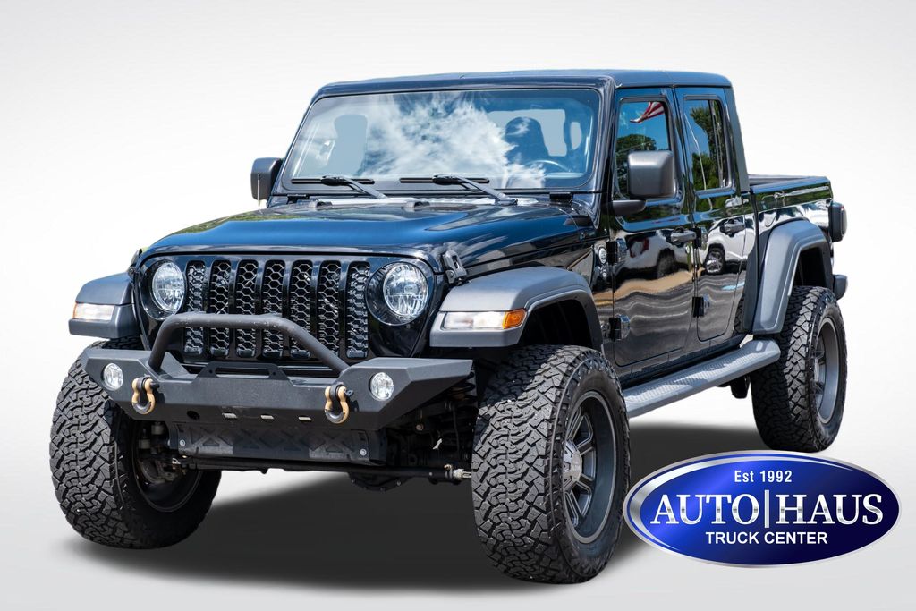 2020 Jeep Gladiator Sport Crew Cab 4WD