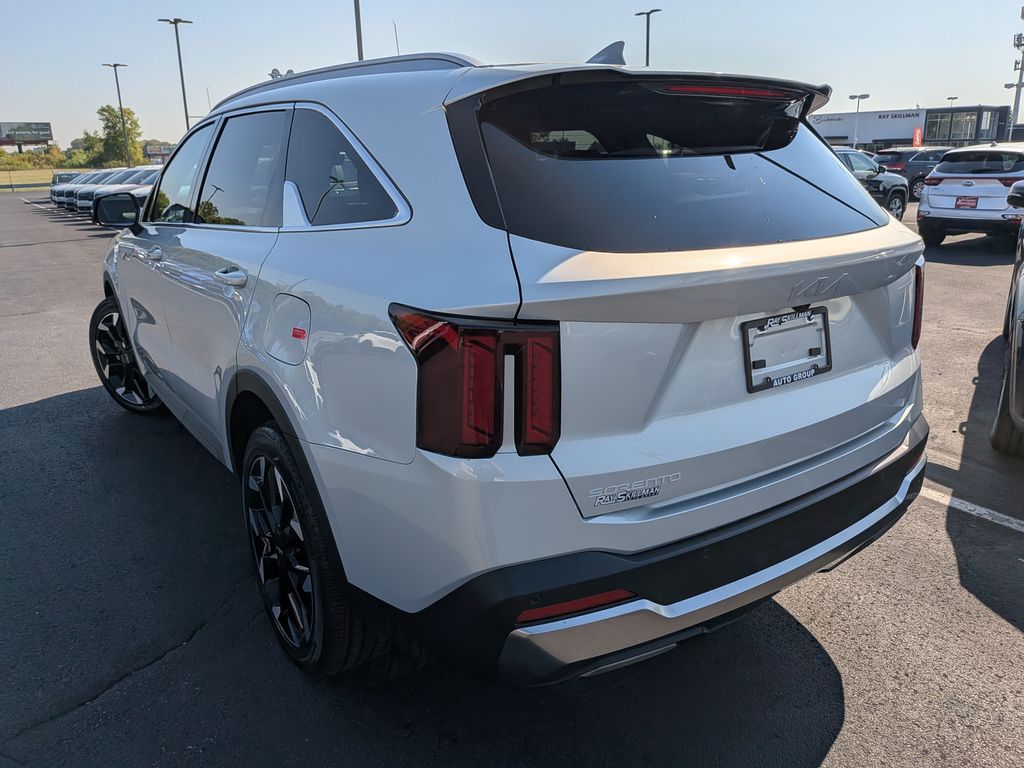 New 2026 White Kia EX image 5