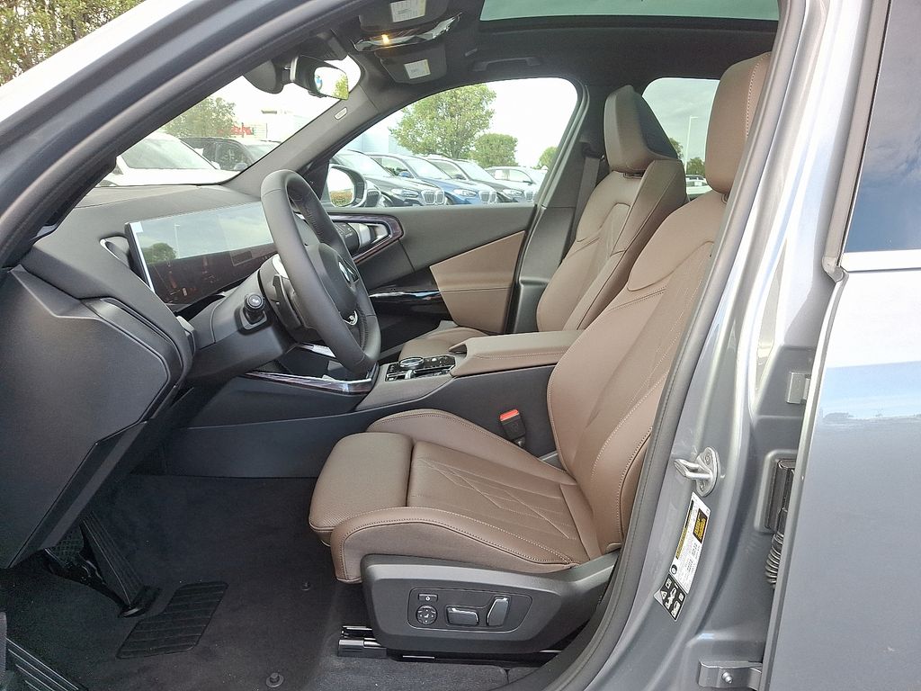 Thumbnail: 2026 BMW X3 - 6