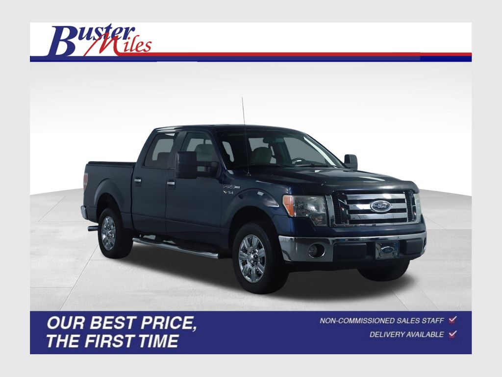 Blue 2009 Ford F-150 Pickup Truck 4X2 6-Speed Automatic