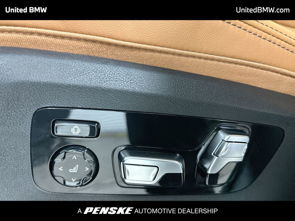 Thumbnail: 2026 BMW X5 - 12