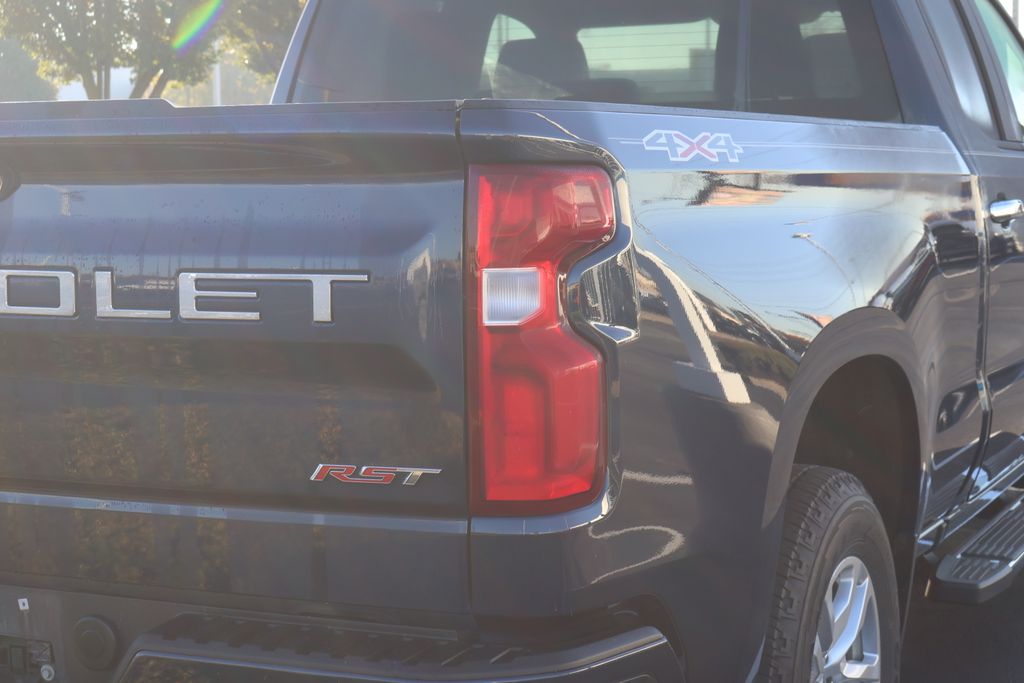 Thumbnail: 2022 Chevrolet Silverado 1500 - 10