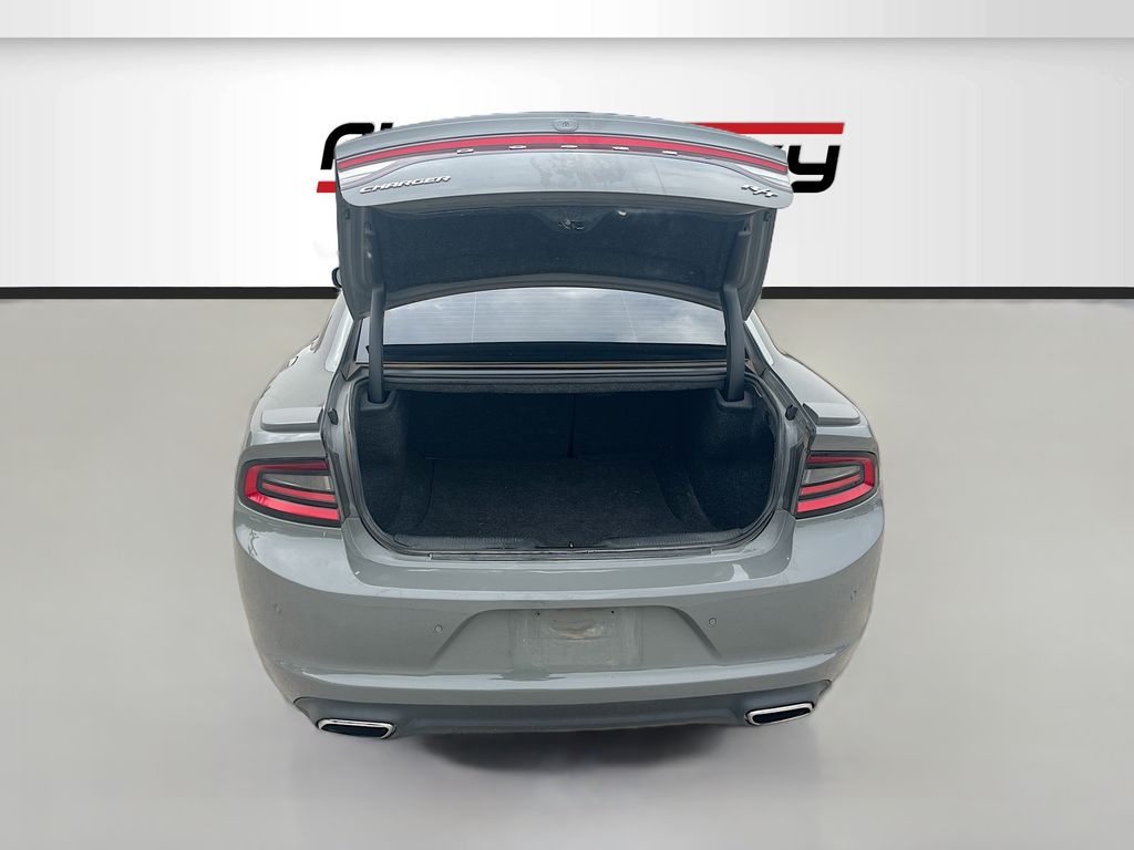 Used 2018 Gray Dodge R/T image 25
