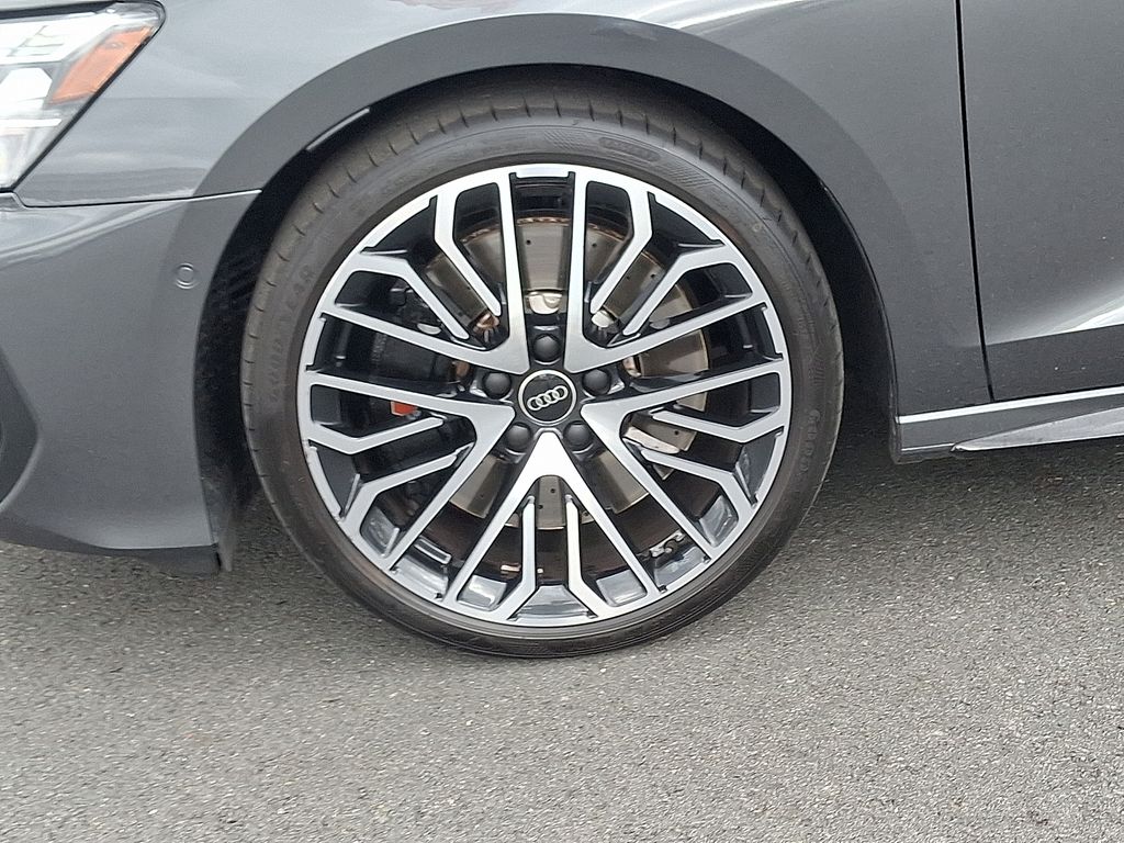 Thumbnail: 2025 Audi S3 - 8