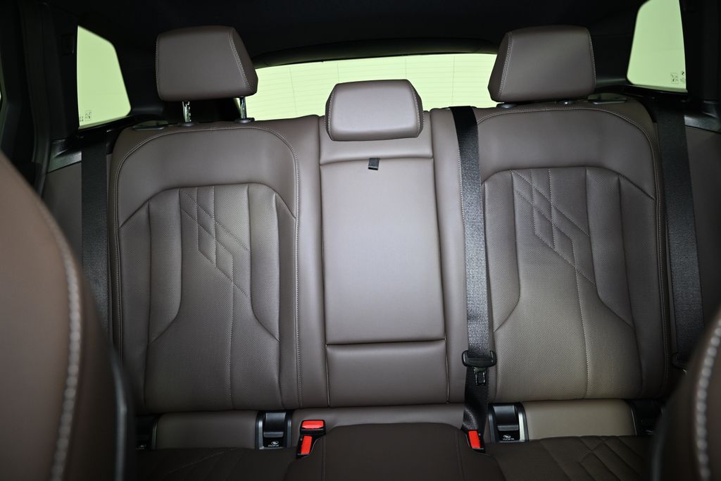 Thumbnail: 2026 BMW X3 - 25