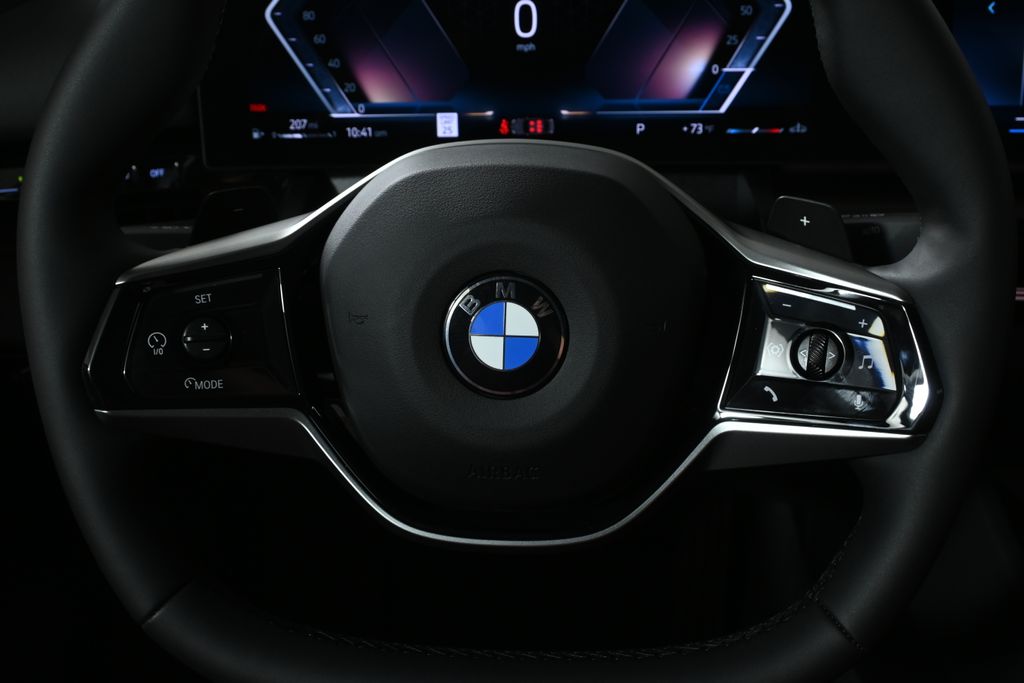 Thumbnail: 2026 BMW 5 Series - 19