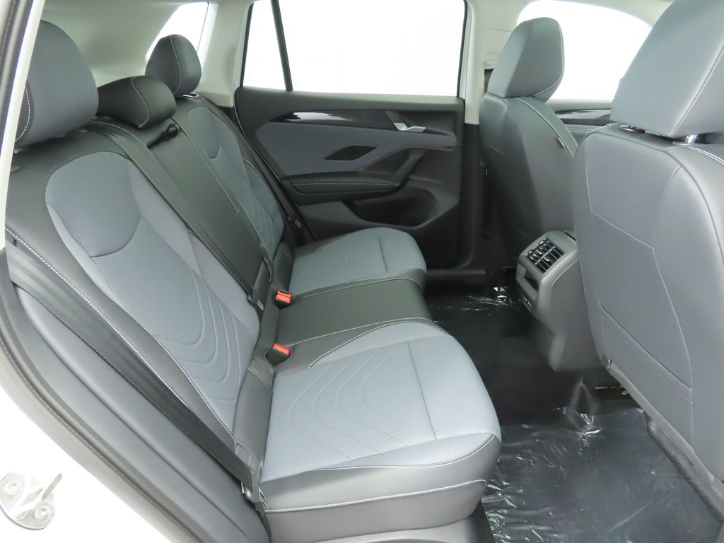 Thumbnail: 2026 Volkswagen Tiguan - 22