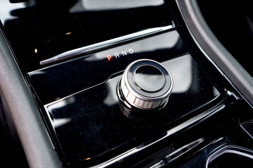 Used Car 2023 Jeep Grand Cherokee L  Altitude For Sale Under $30,000 In Taylor, Texas