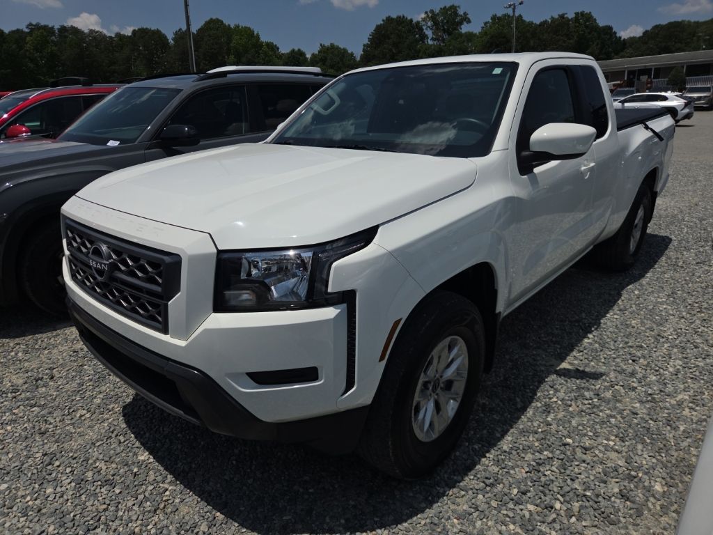 2024 Nissan Frontier SV King Cab 4X2's photo