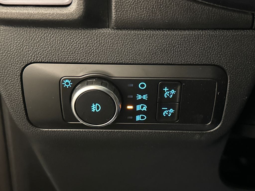 New 2026 Gray Ford Outer Banks image 30