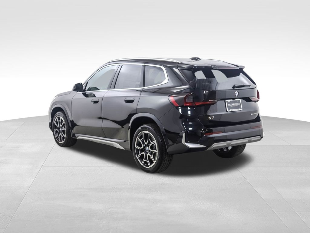 Thumbnail: 2025 BMW X1 - 3