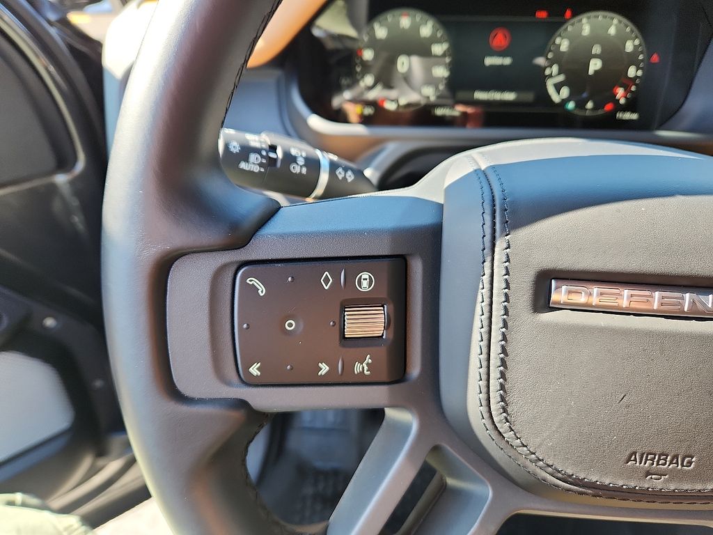Thumbnail: 2024 Land Rover Defender - 23