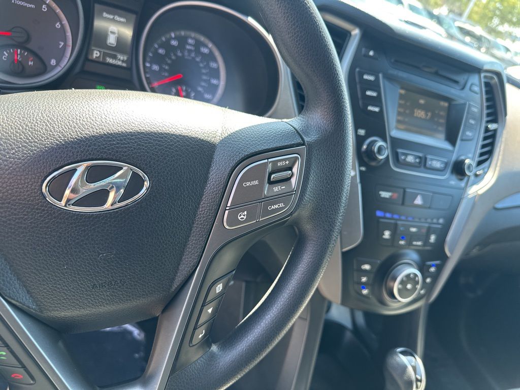 Thumbnail: 2016 Hyundai Santa Fe - 17