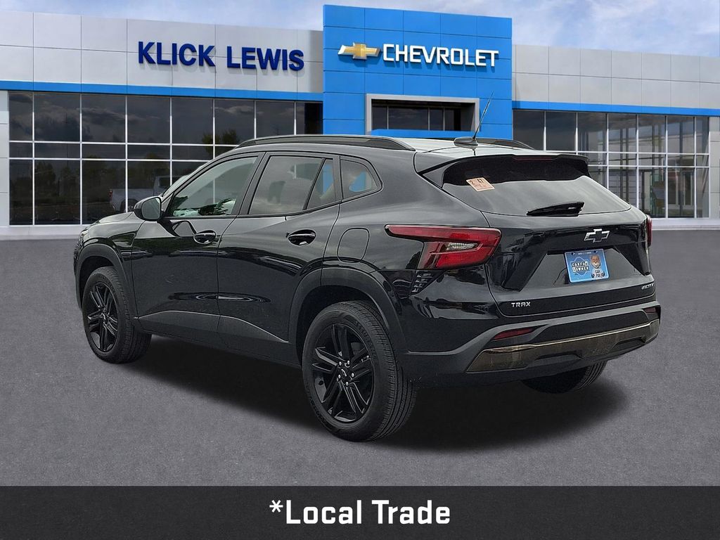 2024 Chevrolet Trax ACTIV Black at South Hills Kia