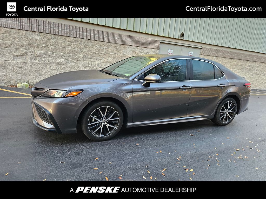 2024 Toyota Camry SE -
                Orlando, FL