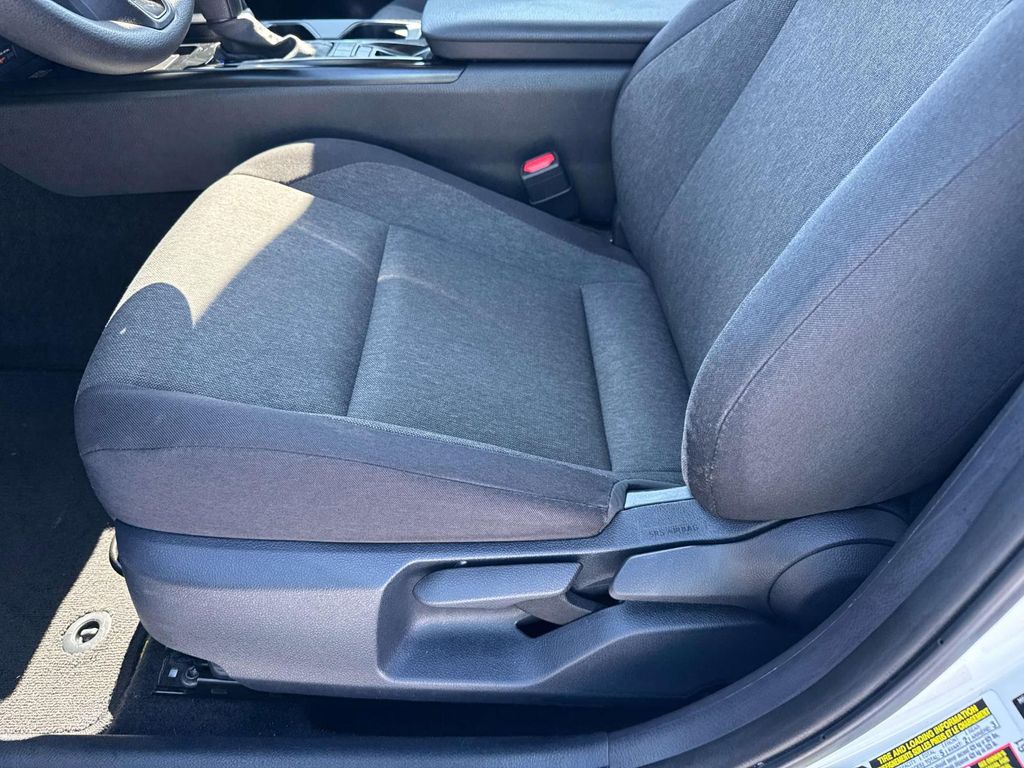 2025 Toyota Camry LE - 8