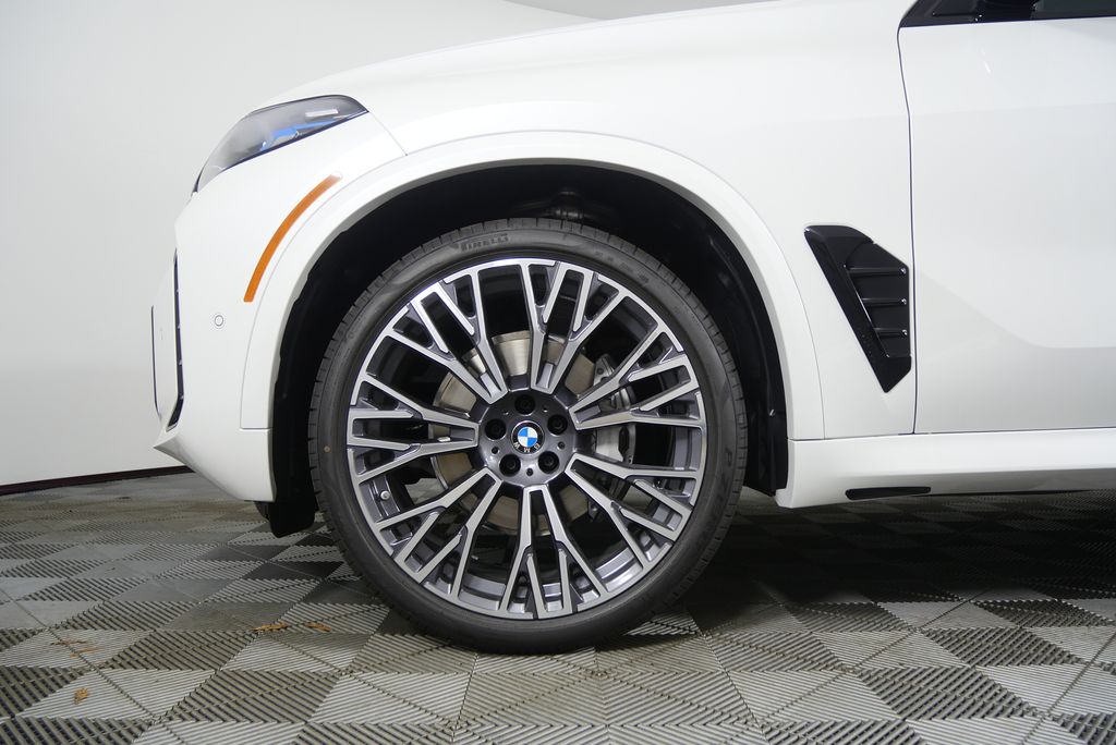 Thumbnail: 2026 BMW X5 - 7