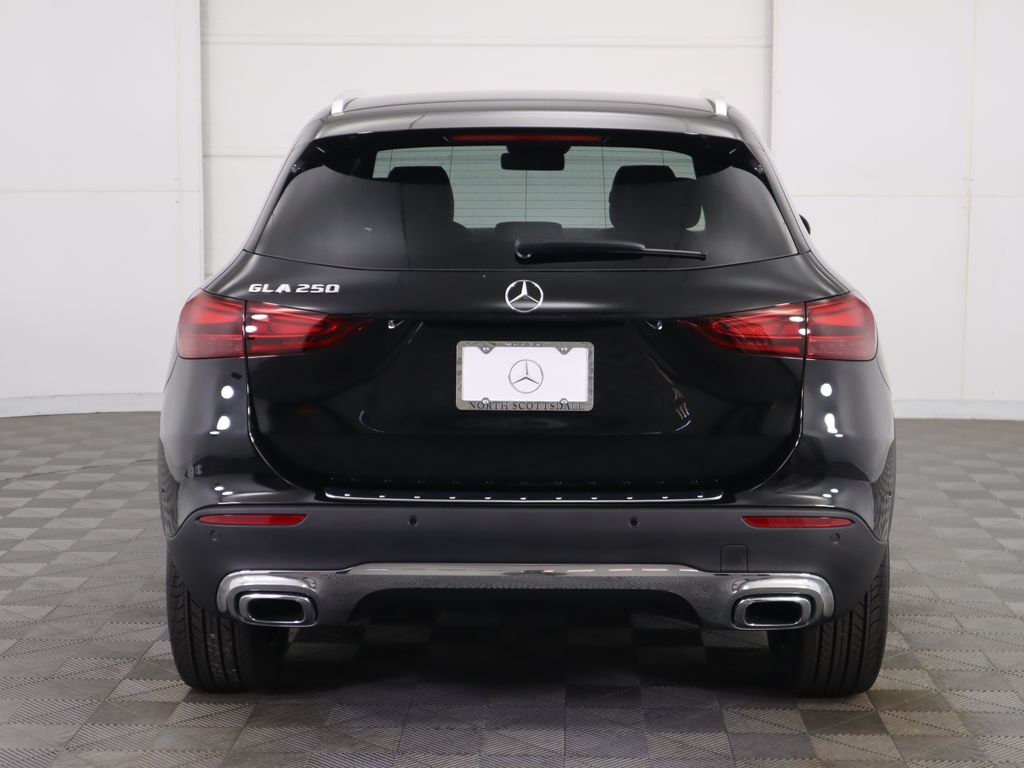 Thumbnail: 2026 Mercedes-Benz GLA - 6