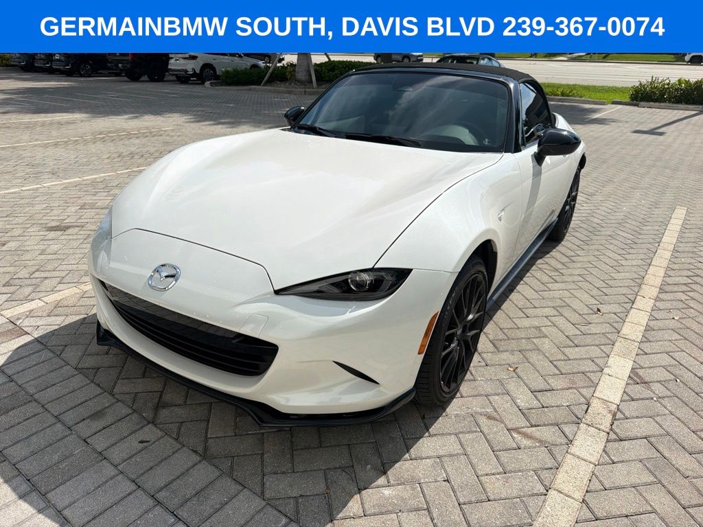 Used 2026 White Mazda Club image 7