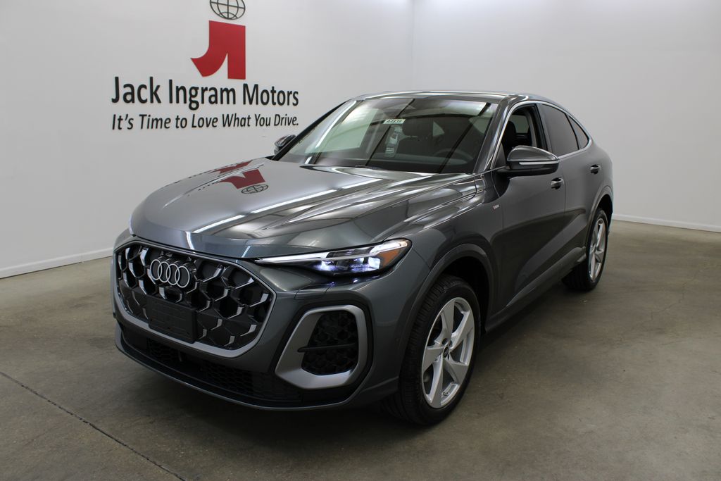 new 2025 Audi Q5 car, priced at $55,202