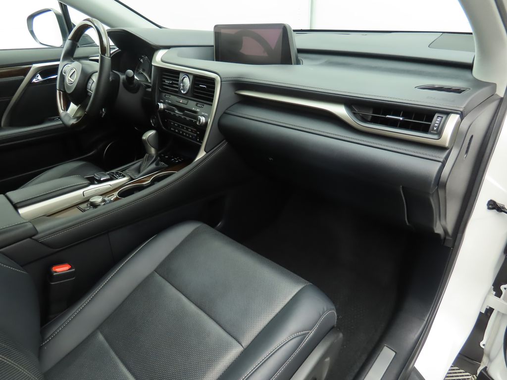 Thumbnail: 2017 Lexus RX - 18