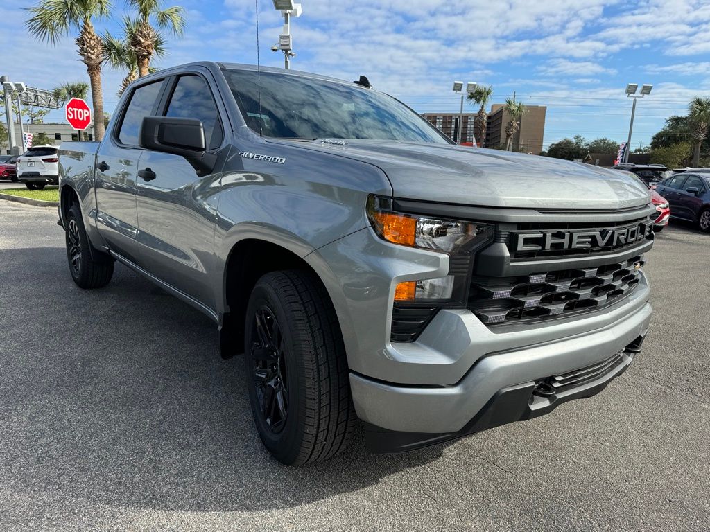 2025 Chevrolet Silverado 1500 Custom 10