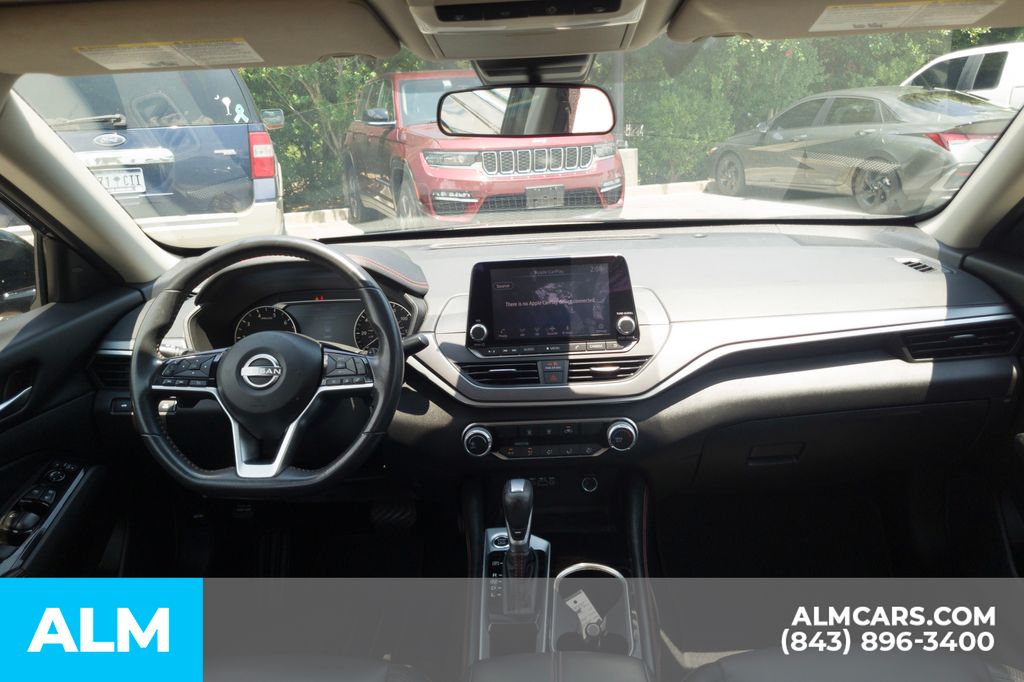 Used 2024 Black Nissan 2.5 SR image 20
