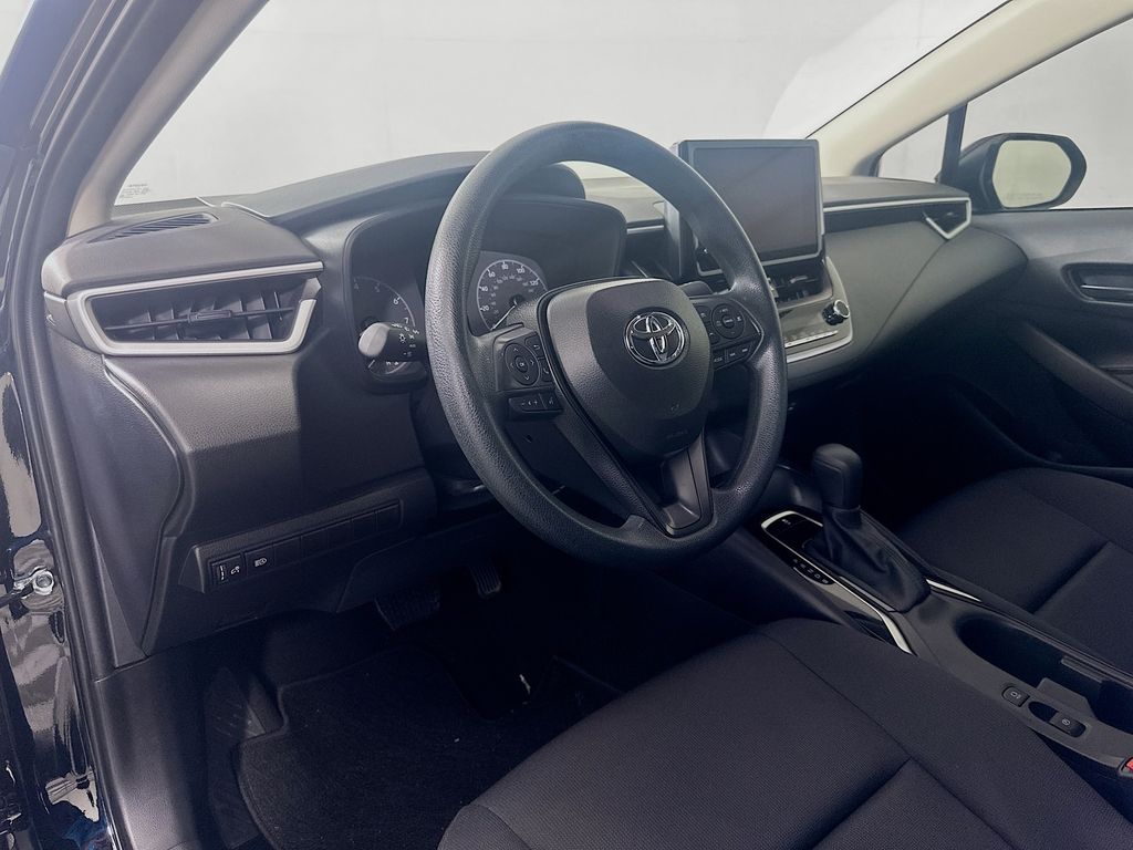 Thumbnail: 2025 Toyota Corolla - 9