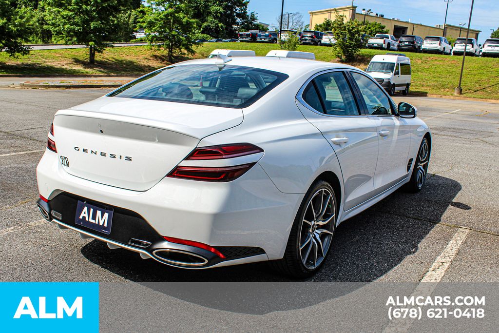 Used 2025 White Genesis 2.5T image 6