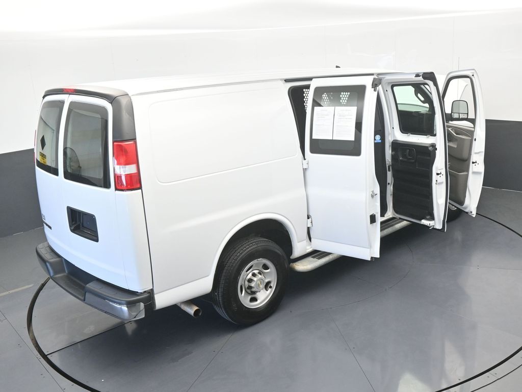 Used 2024 Summit White Chevrolet Work Van image 60