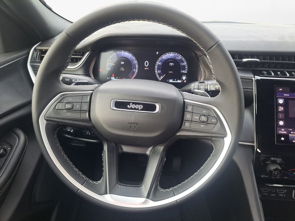 New Car 2025 Jeep Grand Cherokee  Laredo For Sale Under $35,000 In Austin, Texas