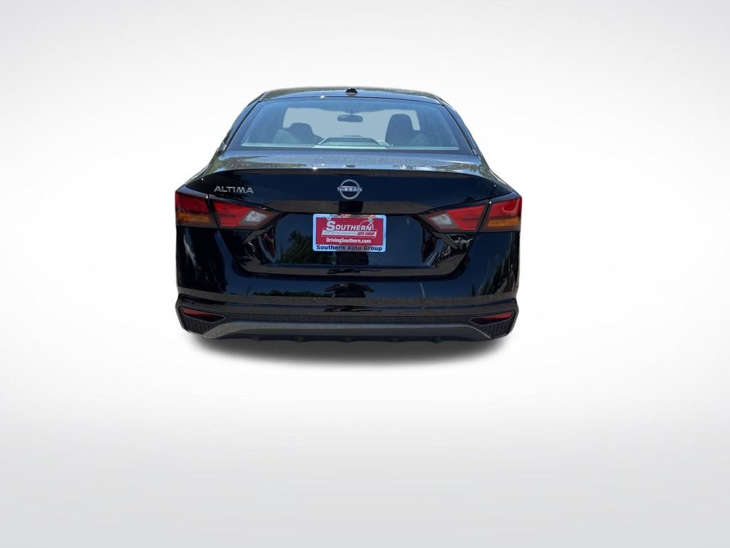 New 2026 Black Nissan 2.5 SV image 3