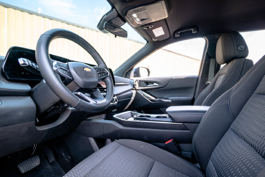 Used 2025 Chevrolet Equinox SUV