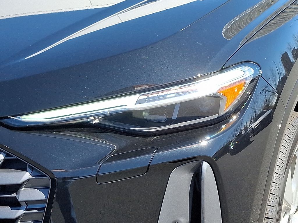 Thumbnail: 2025 Audi Q5 - 6