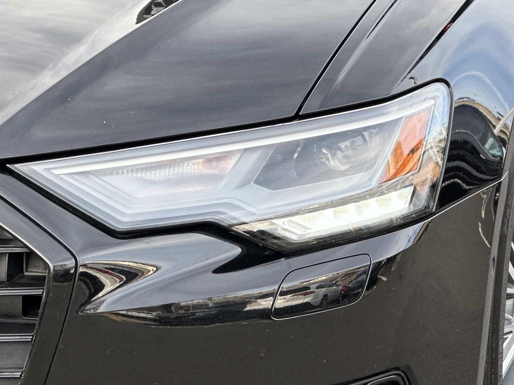 Thumbnail: 2021 Audi A6 - 3