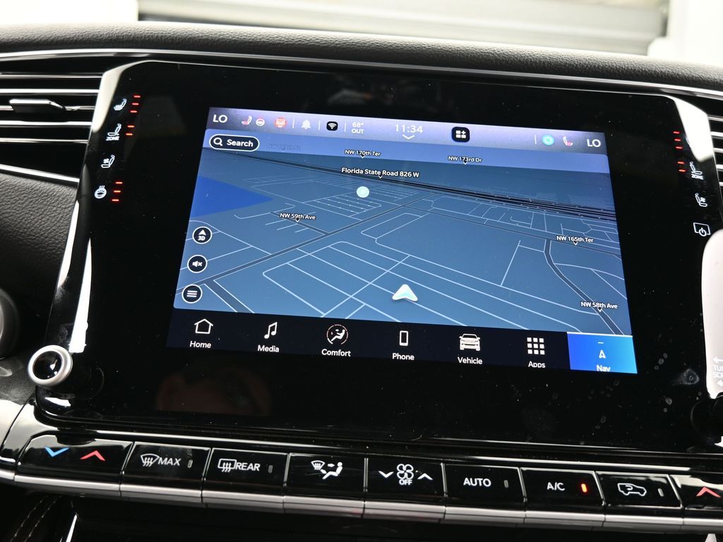 Used 2024 Diamond Black Crystal Pearlcoat Jeep Base image 19