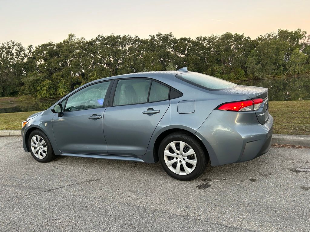 Thumbnail: 2024 Toyota Corolla - 3