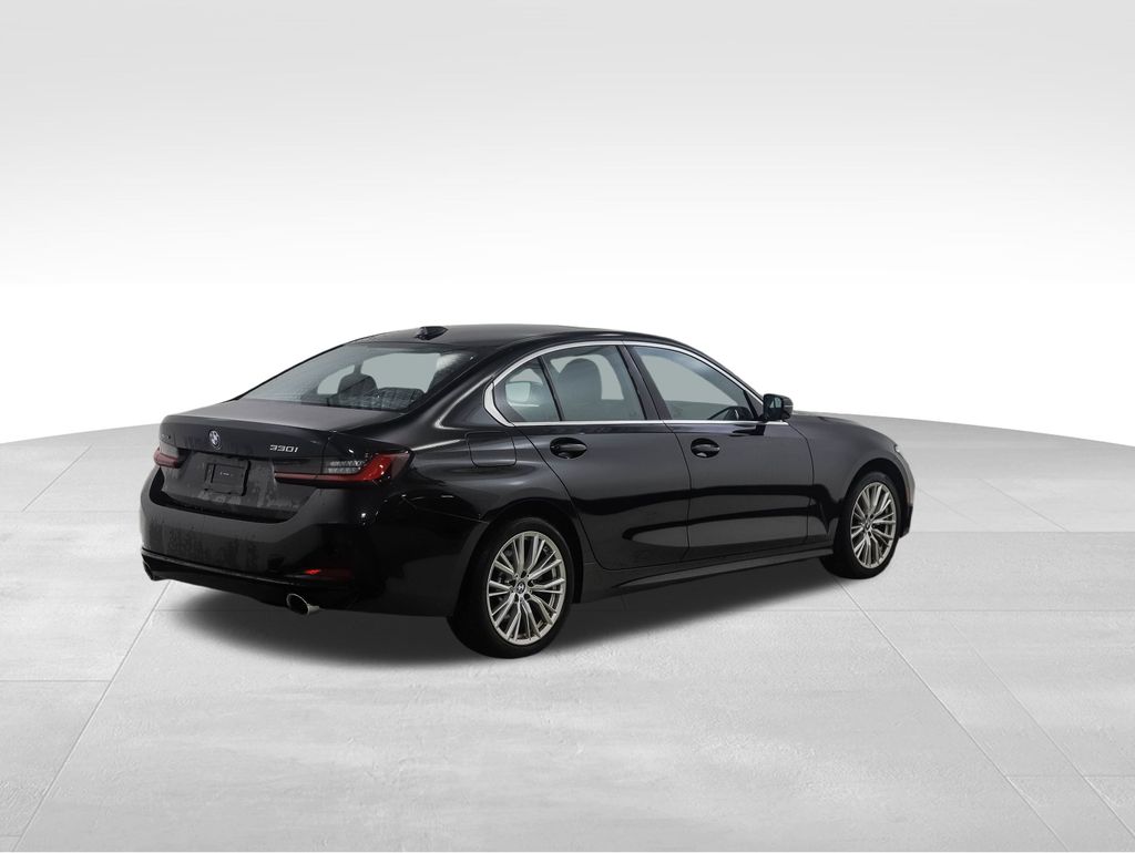 2024 BMW 3 Series 330i xDrive 5