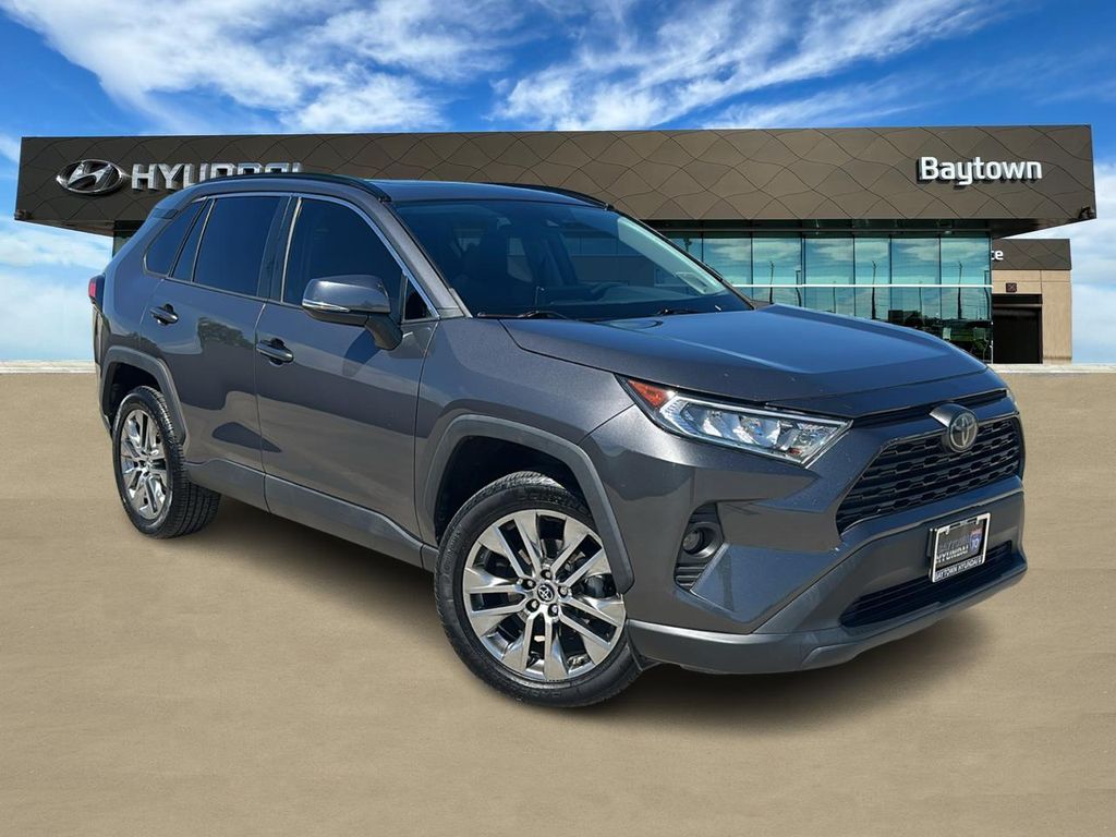2020 Toyota RAV4 XLE Premium - 0