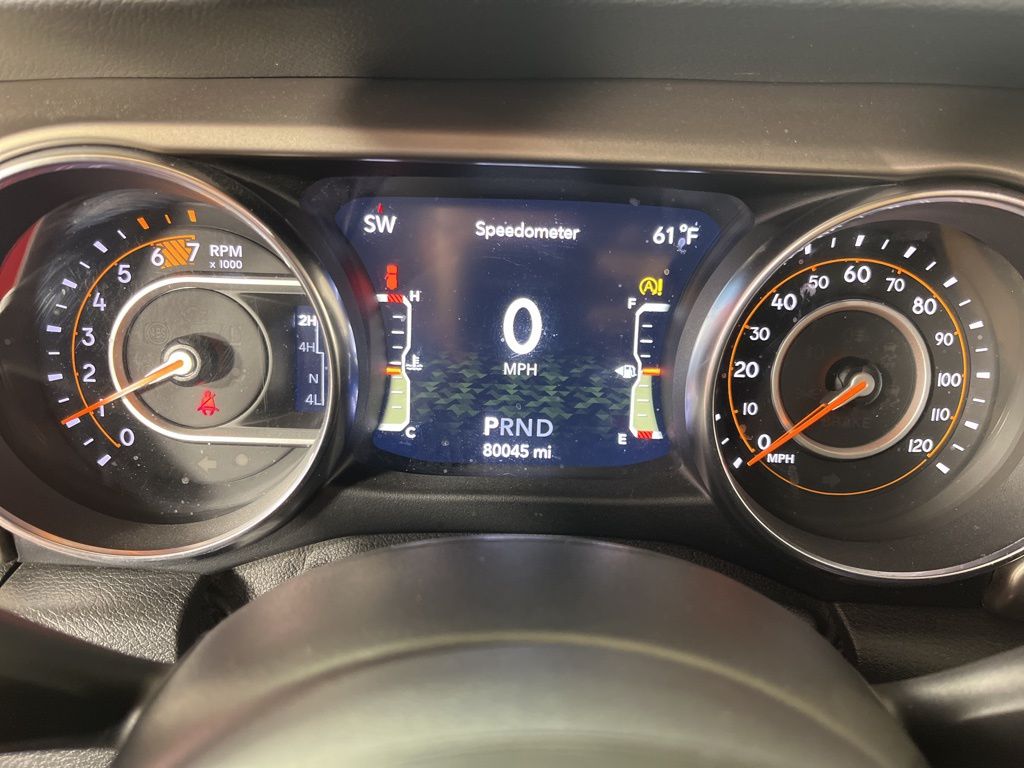 Thumbnail: 2021 Jeep Wrangler - 31