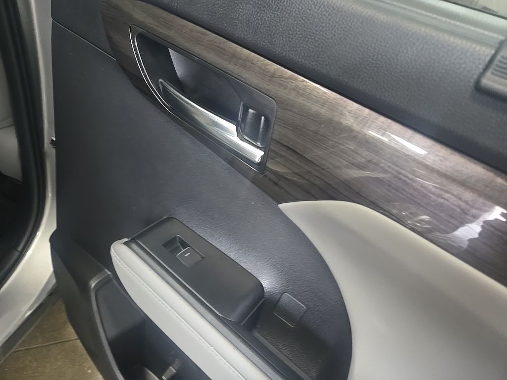 Used 2023 Toyota Highlander SUV