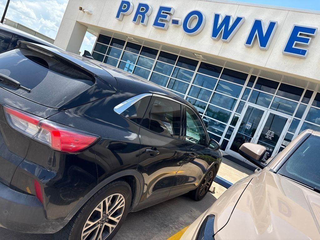 2022 Ford Escape SEL Black at Toyota of Victoria