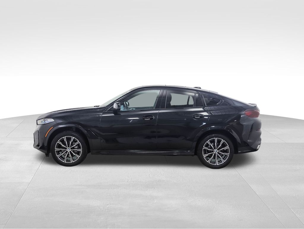 2025 BMW X6 xDrive40i 2