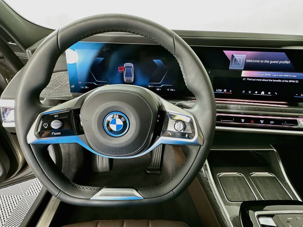 Thumbnail: 2024 BMW i7 - 11