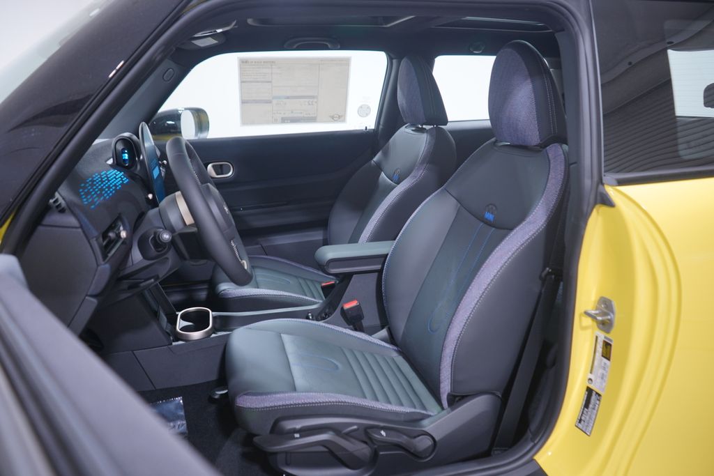 Thumbnail: 2026 MINI Cooper - 7